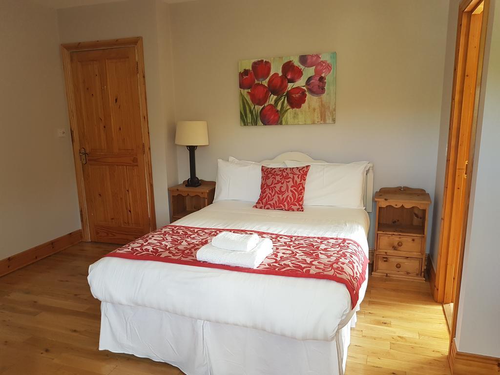 Greenlawn Lodge Лисдунварна Екстериор снимка