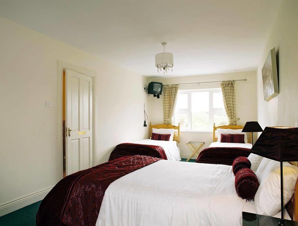 Greenlawn Lodge Лисдунварна Екстериор снимка