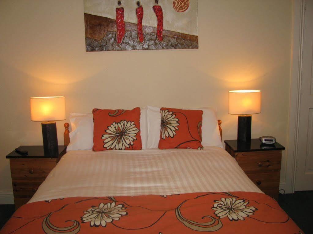 Greenlawn Lodge Лисдунварна Екстериор снимка